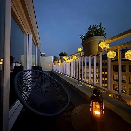 Apartment Cosy Penthouse With Balcony In Center