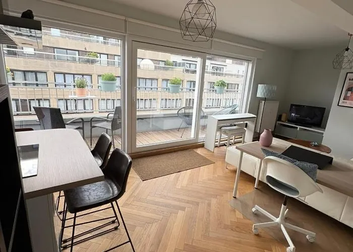 Cosy Penthouse With Balcony In Center * Ostende